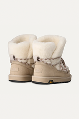 UGG - Classic fluffed tread boot
