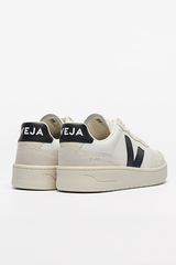 Veja - V-90 sneaker